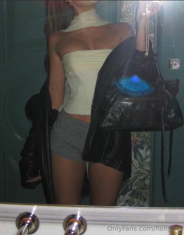 hollylim photo