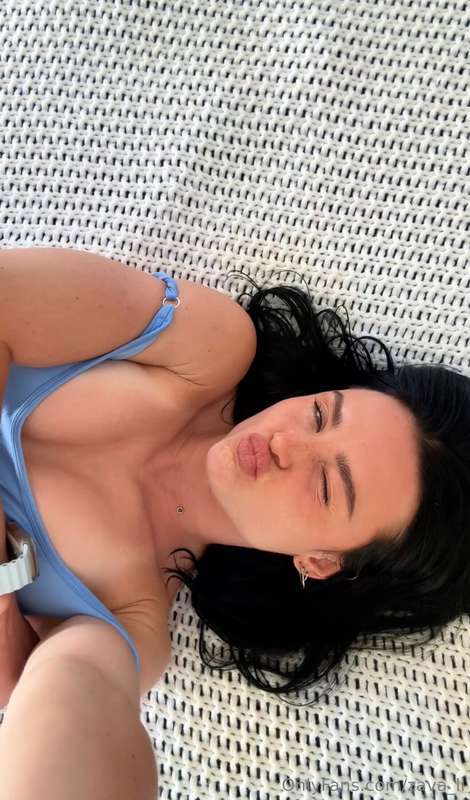 zava_li