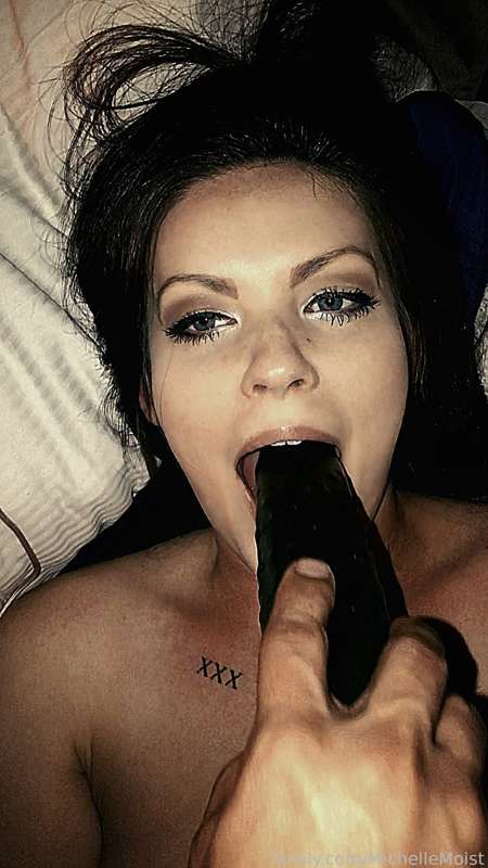 MichelleMoist image #2