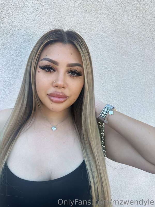 Thank you to all my sexy amazing men purchasing/ tipping me ..