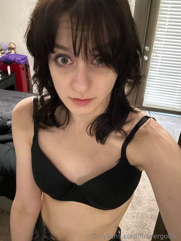👁️👁️