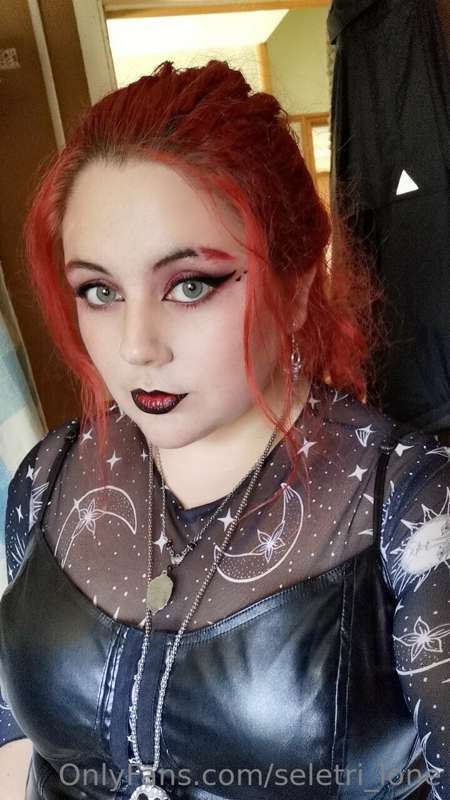 More red hair pics