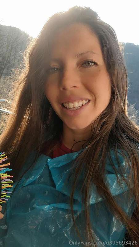 Do you like my eyes and smile ?