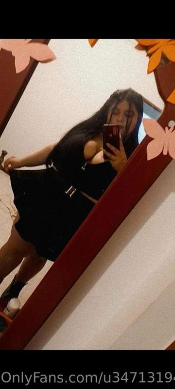 Do you like me to be a good girl or a bad girl?👼😈🔥💙