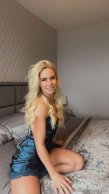 chanel-brooke