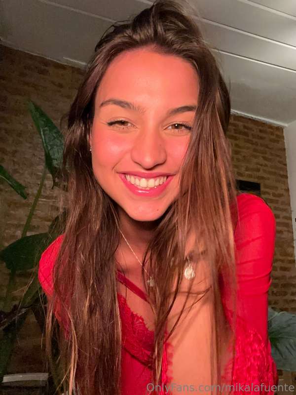 mikalafuente photo