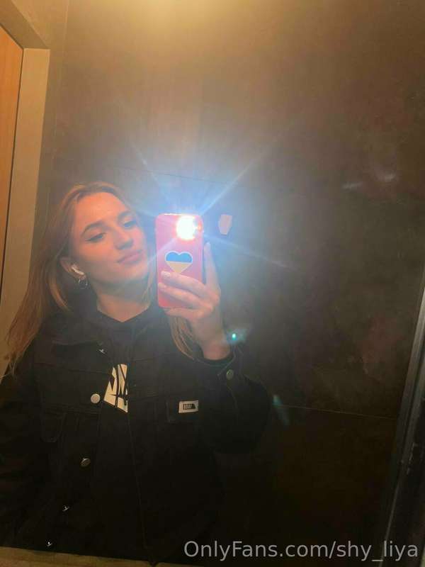 📸