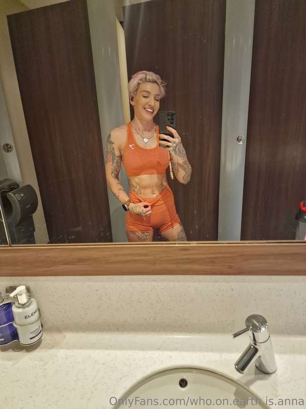 who.on.earth.is.anna