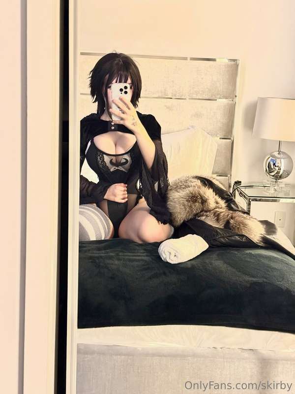 somone warm me up