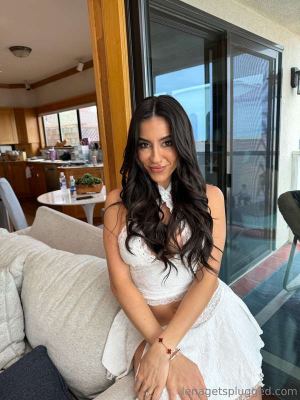 lenatheplug image #2