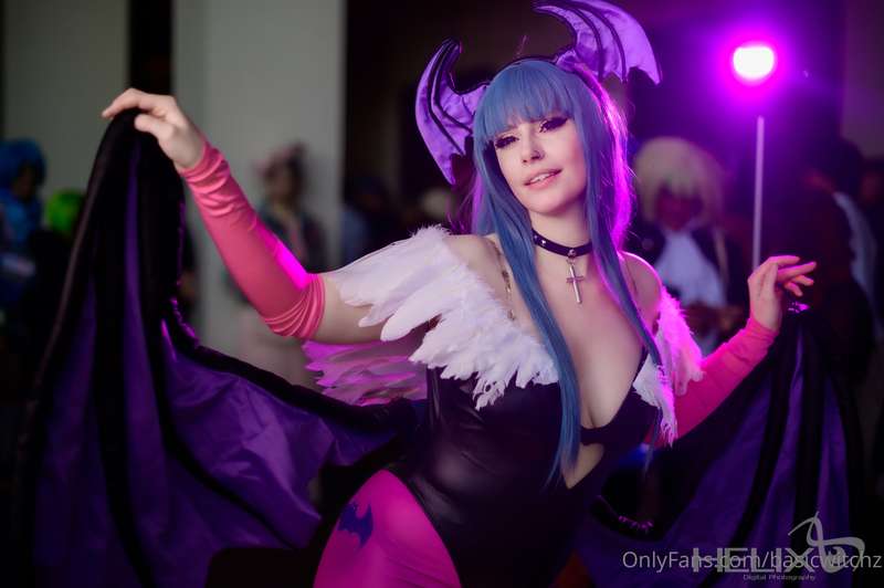 This lovely person at Yeticon took some photos of me in my M..