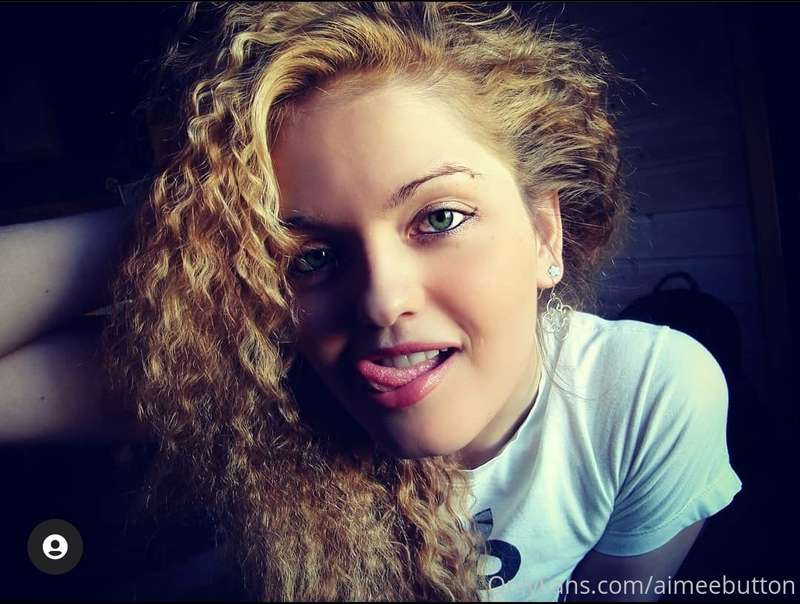 😜😏💥Bitch can be different, very daring and just beautiful💥😛😏..