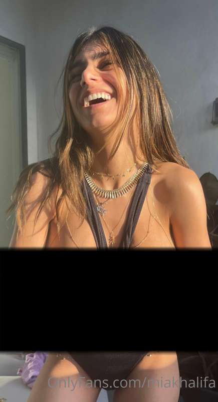 Foto 530 de Mia Khalifa en Tocromo