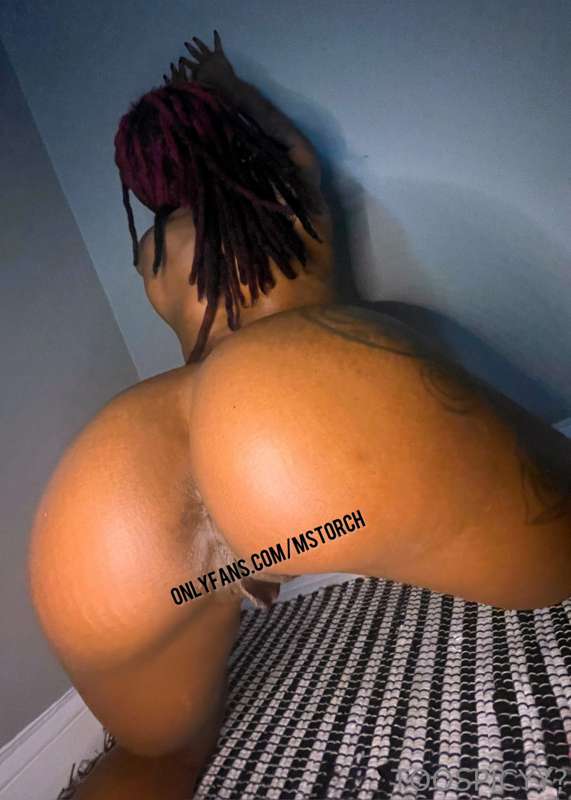 Going live tomorrow 9pm est on @mstorch 
Subscribe now for o..