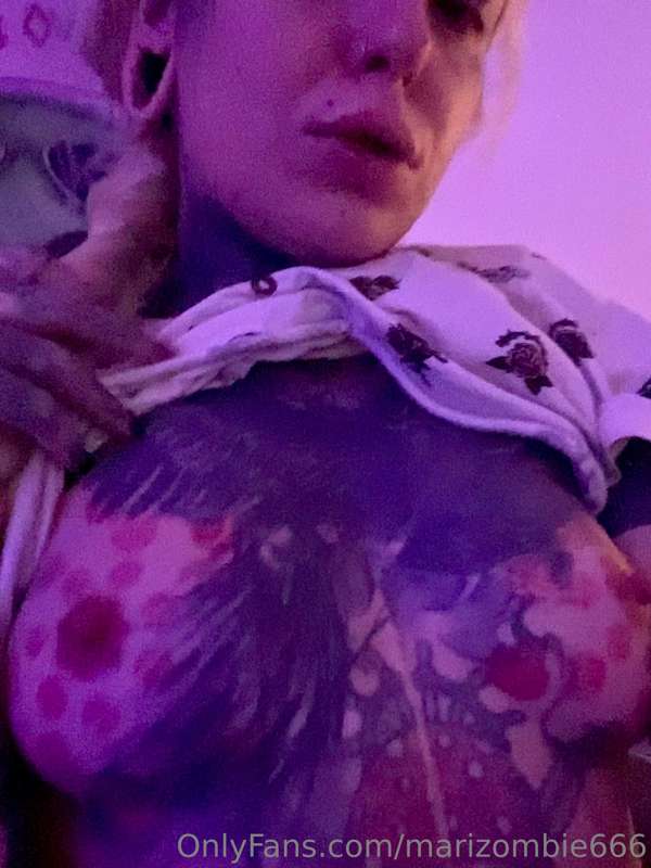 marizombie666 image #1