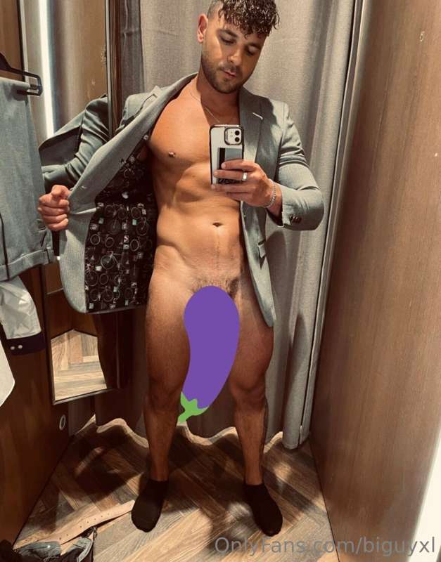 Happy Saturday everyone! Join my VIP page @xlbiguy for all o..