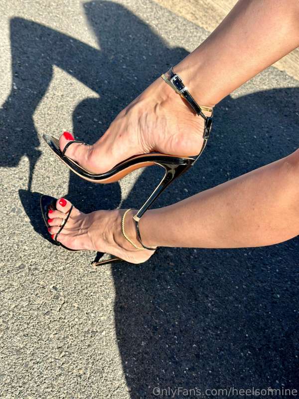 heelsofmine image #4