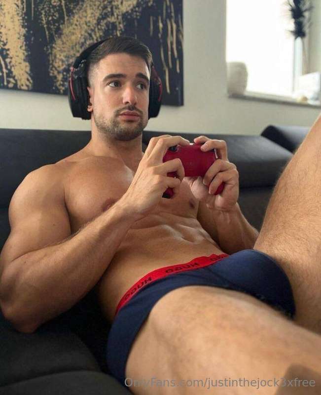 justinthejock3xfree