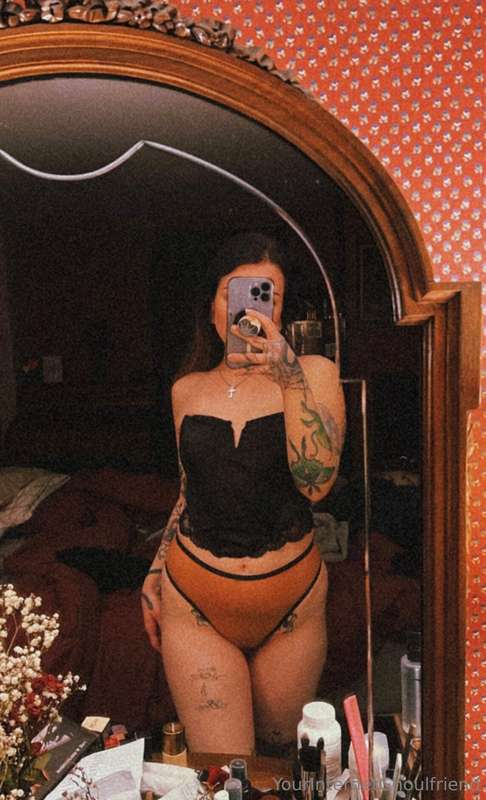 yourinternetghoulfriend