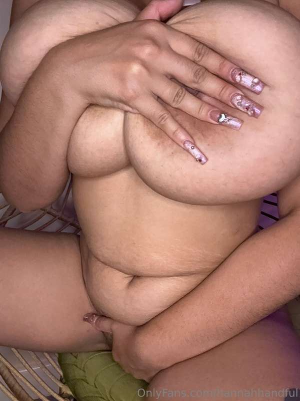 hannahhandful