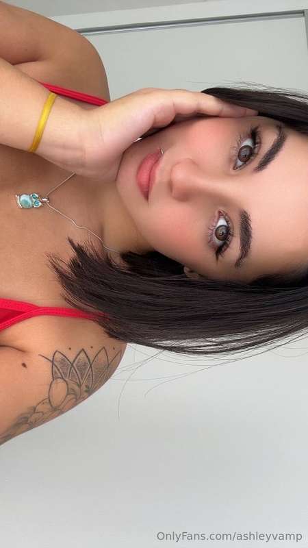 ashleyvamp