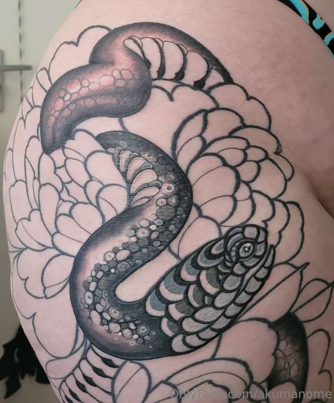 Tattoo progress + scroll for tits