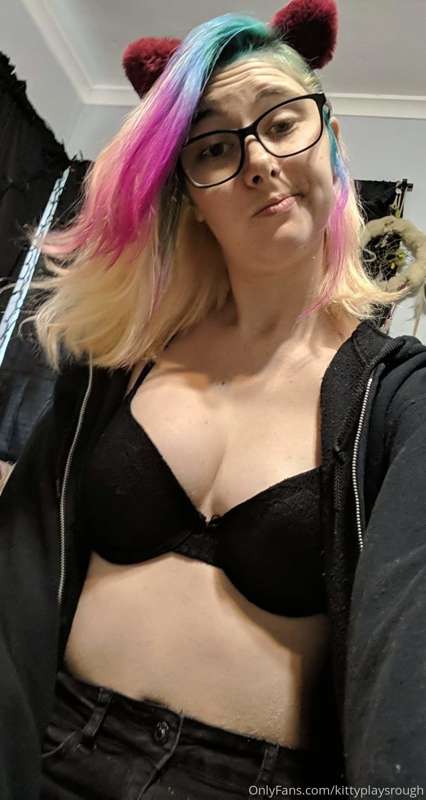 kittyplaysrough image #1