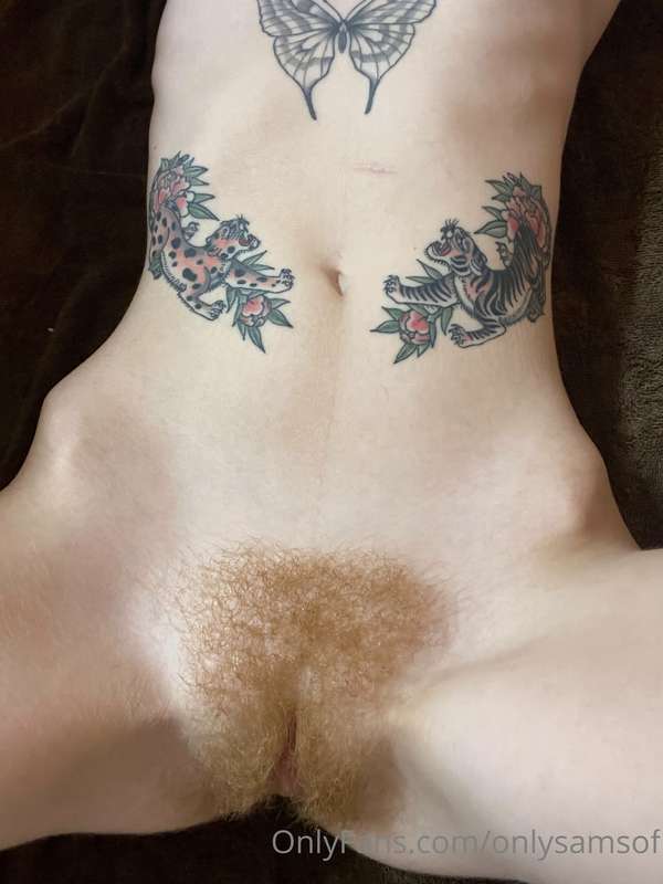 Now THAT is a bush 🥵 You eating it or scared?