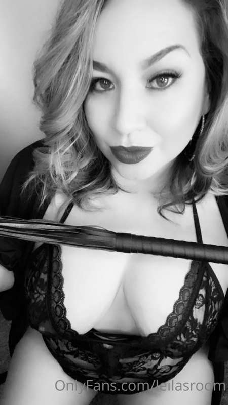 Are you ready for me to dominate you‼️‼️ @leila_n