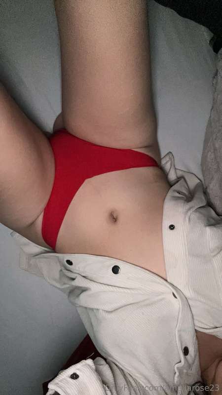 Tip me 25$ let’s have an intense sexting session with unlock..