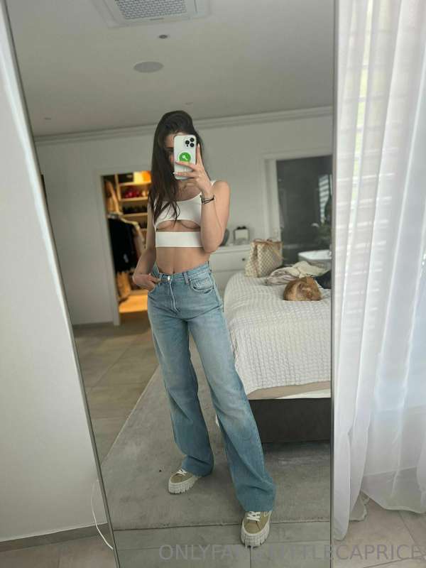 Little Caprice 在 Tocromo 的第 374 張照片