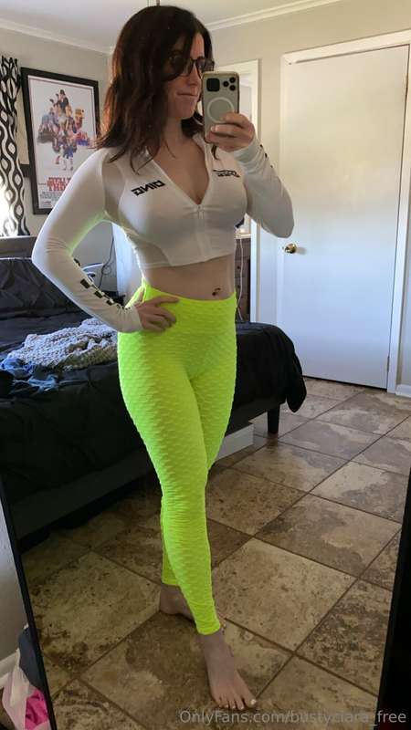 bustyciara_free