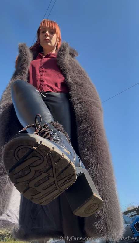 Are you missing out? 👀There's new posts from me EVERY DAY wi..