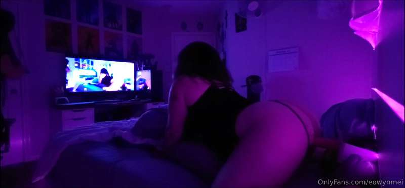 Preview of a video of me fucking a toy im posting next!