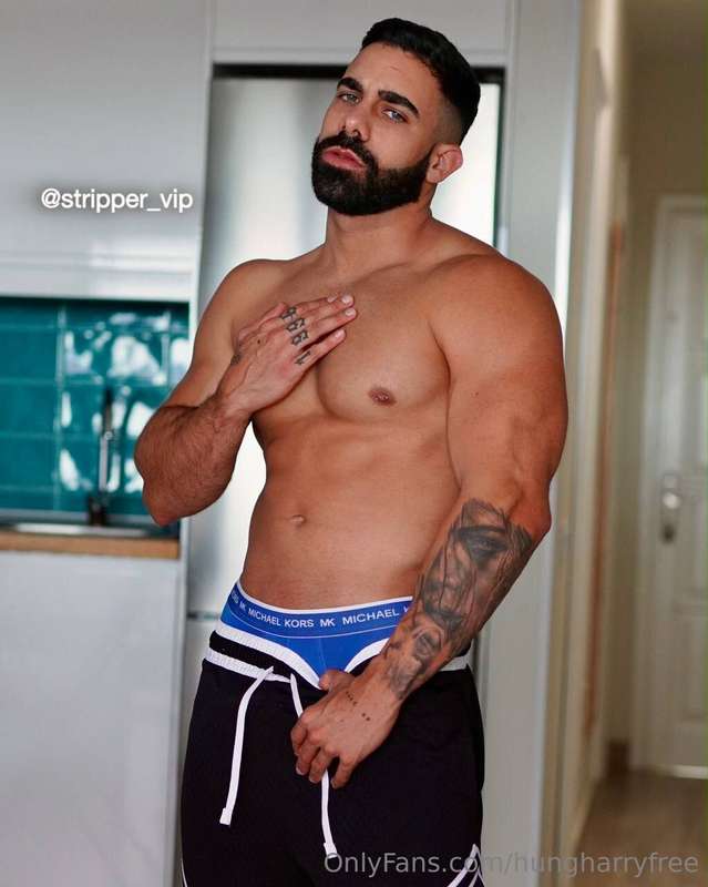 🔥 🚨 𝙁𝙍𝙀𝙀 𝙊𝙉𝙇𝙔𝙁𝘼𝙉𝙎 🚨 🔥➪➪ @hunkstripper ⇦⇦.@hunkstripper⚜️VIP ..