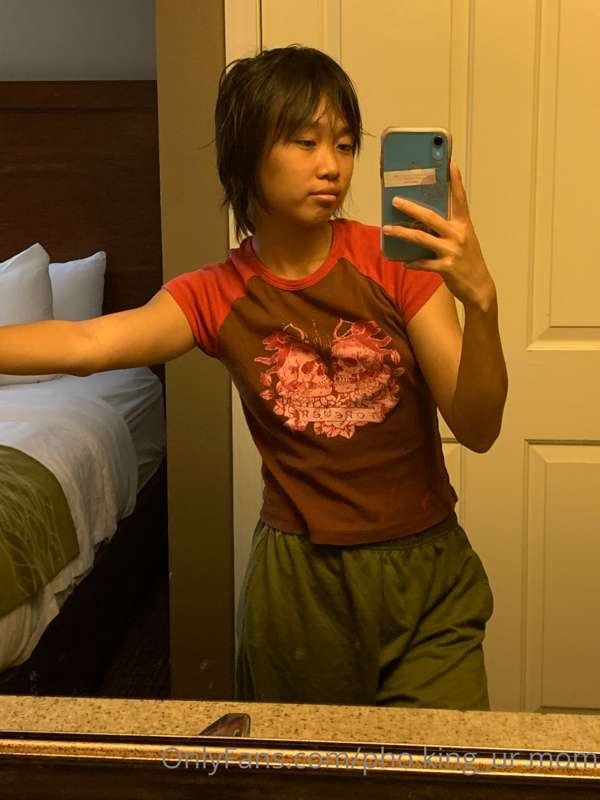 pho.king_ur.mom