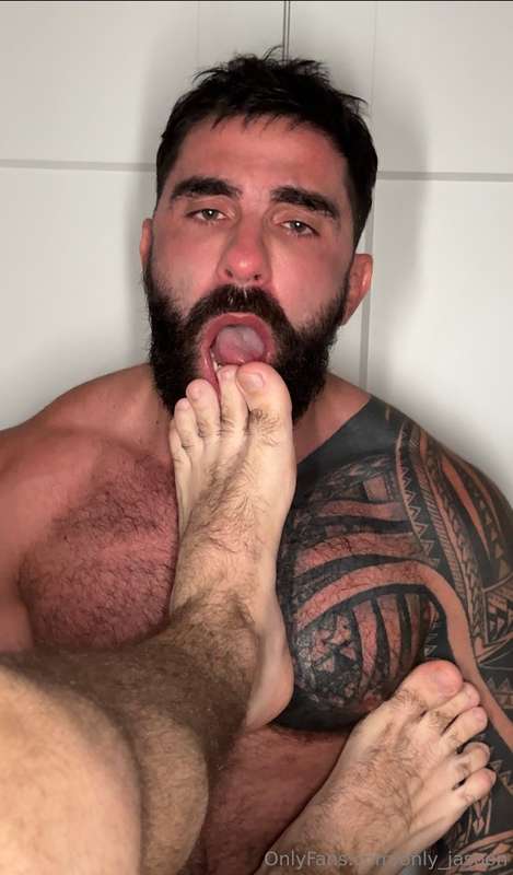 Yesterday was really nice with that hairy feet !!Stay tuned ..