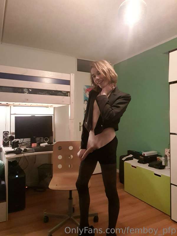 femboy_pfp image #8