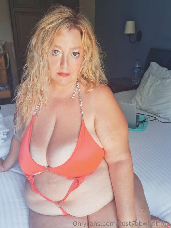 bustybbwbritfree