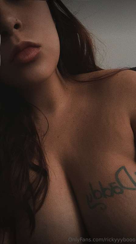 @rickyyybooo 🖤
