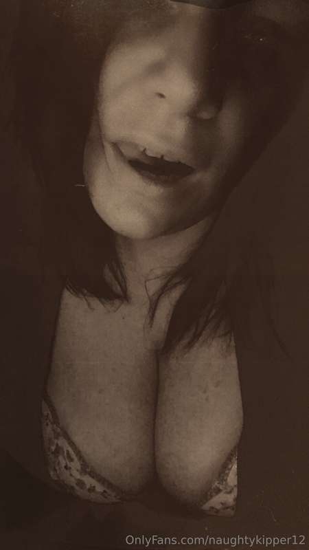 naughtykipper12