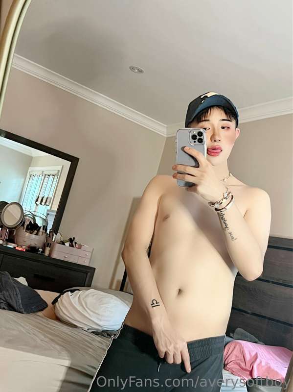 averysoftboy image #0