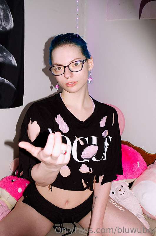 feisty brat gets turned into a mindless doll 
part 1 of my H..