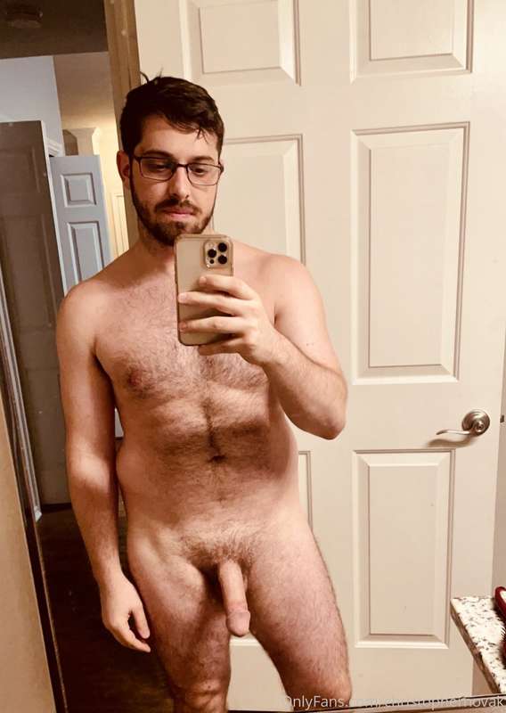 Just finished at the gym. Who wants to take a shower with me..