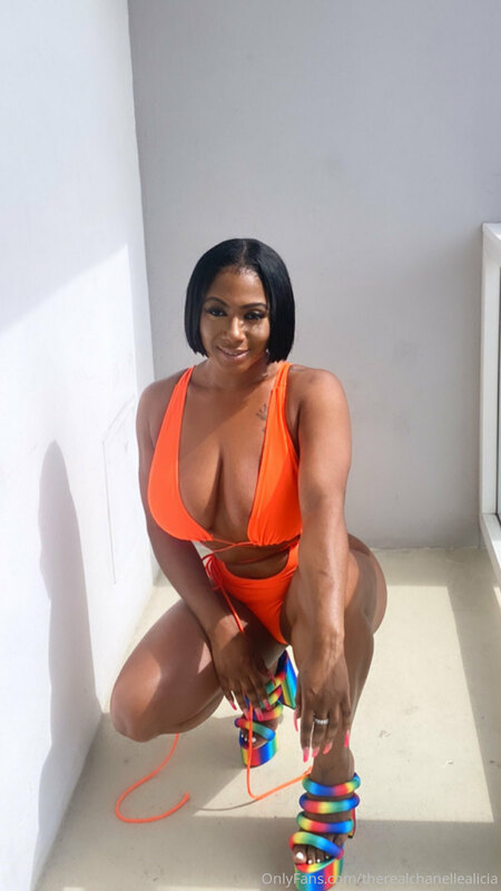therealchanellealicia
