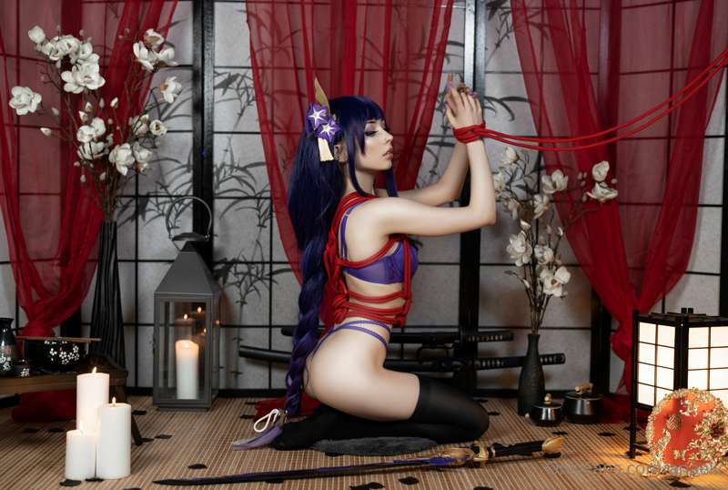 Some shibari to spice up your week!❤️‍🔥

Here’s an exclusive..