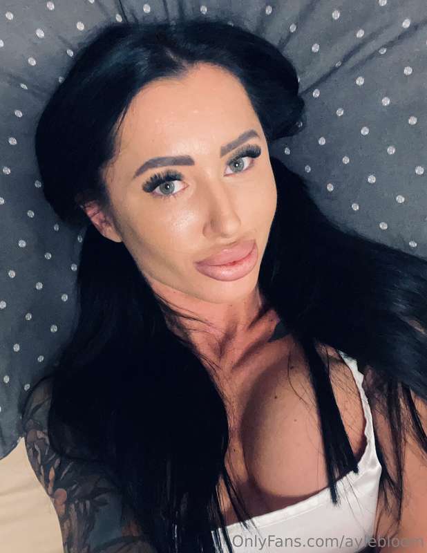 “Join me for some one-on-one time!” 😈