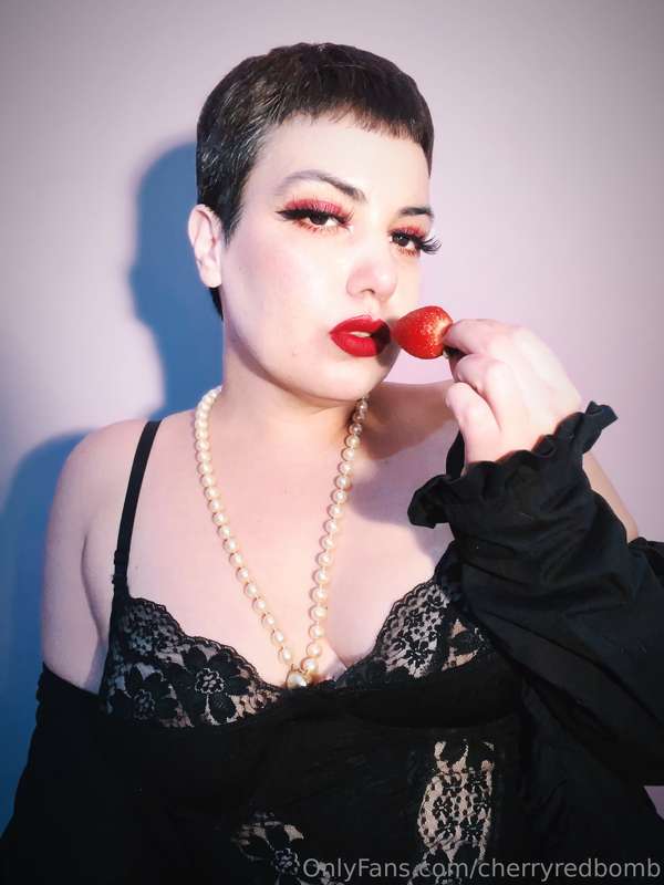 I want to be your favorite dessert 