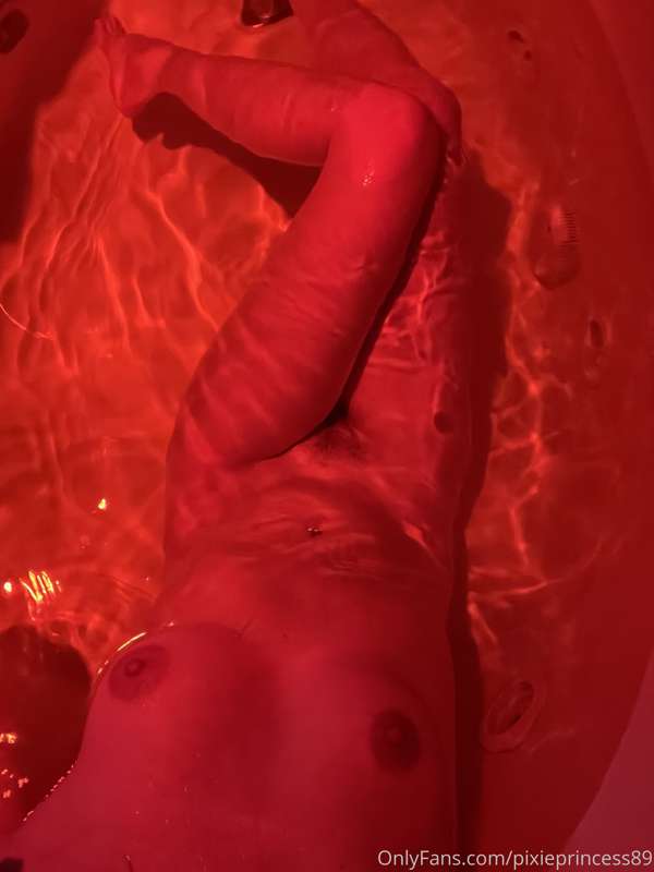 pixieprincess89 image #0