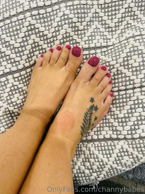 Who likes pretty feet 😏